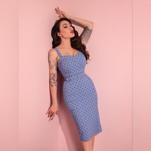 Vixen Maneater wiggle dress in Sunset blue size L